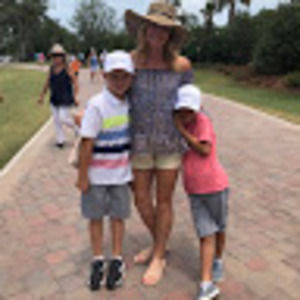 Meet your Posher, Miki paula